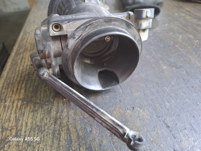 bontott RENAULT THALIA Fojtószelep (Mechanikus)