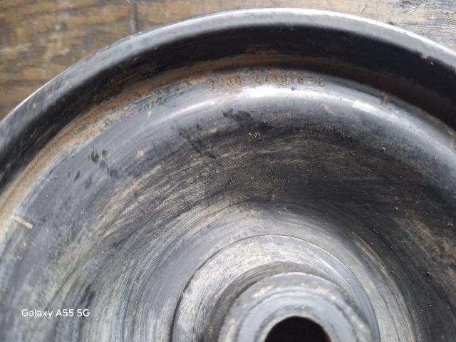 bontott RENAULT THALIA Főtengely Szíjtárcsa