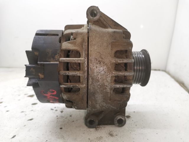 bontott RENAULT THALIA Generátor