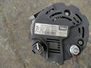 bontott RENAULT THALIA Generátor