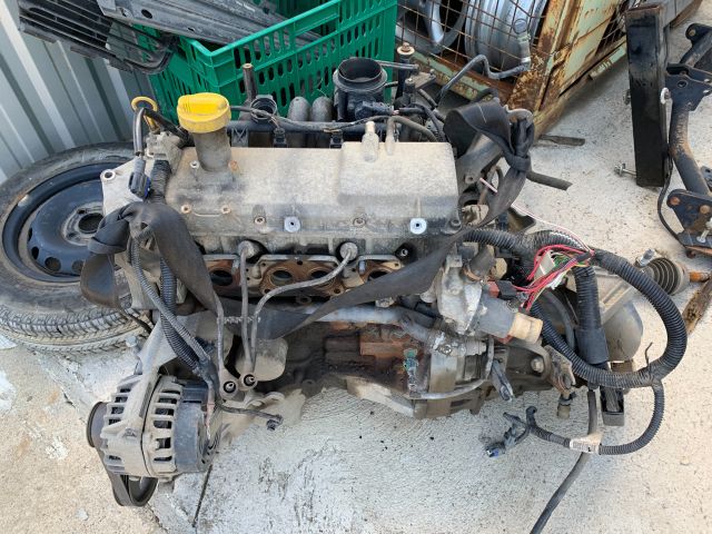 bontott RENAULT THALIA Generátor