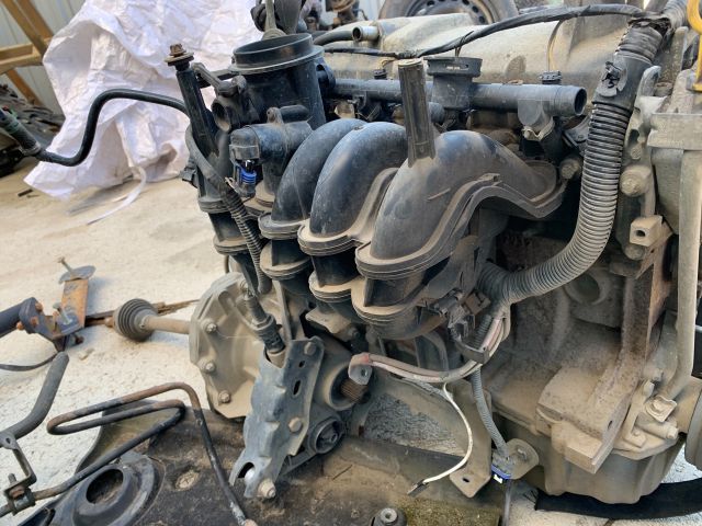 bontott RENAULT THALIA Generátor