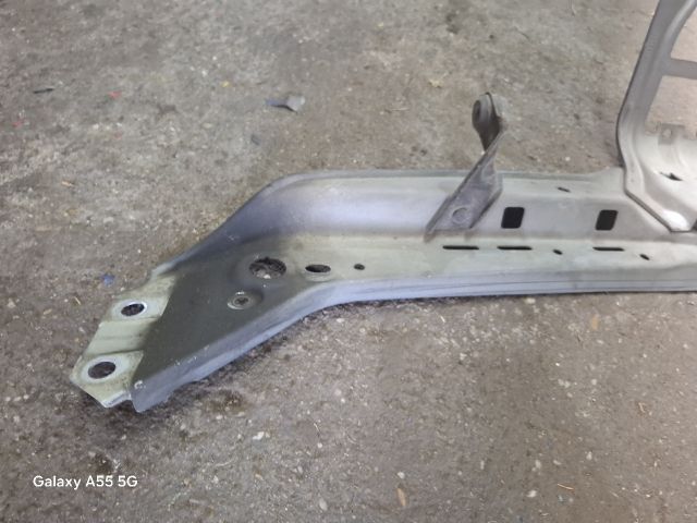 bontott RENAULT THALIA Homlokfal (Üres lemez)