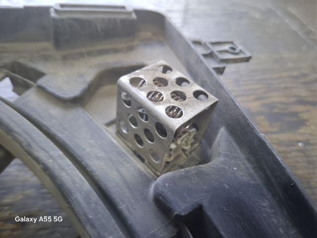 bontott RENAULT THALIA Hűtőventilátor