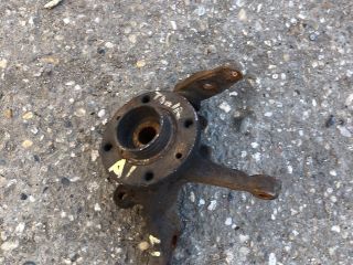 bontott RENAULT THALIA Jobb első Csonkállvány Kerékaggyal