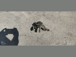 bontott RENAULT THALIA Jobb első Csonkállvány Kerékaggyal