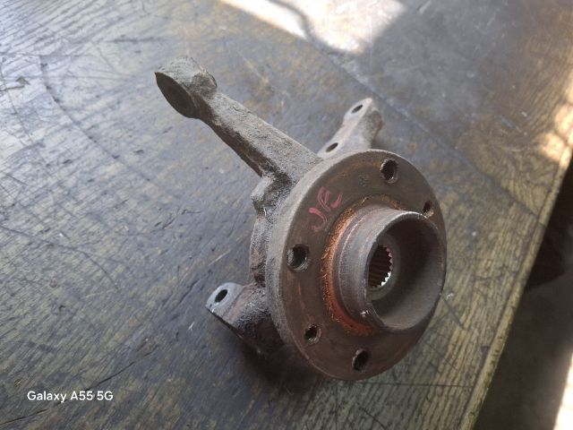 bontott RENAULT THALIA Jobb első Csonkállvány Kerékaggyal