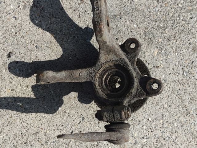 bontott RENAULT THALIA Jobb első Csonkállvány Kerékaggyal