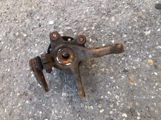 bontott RENAULT THALIA Jobb első Csonkállvány Kerékaggyal