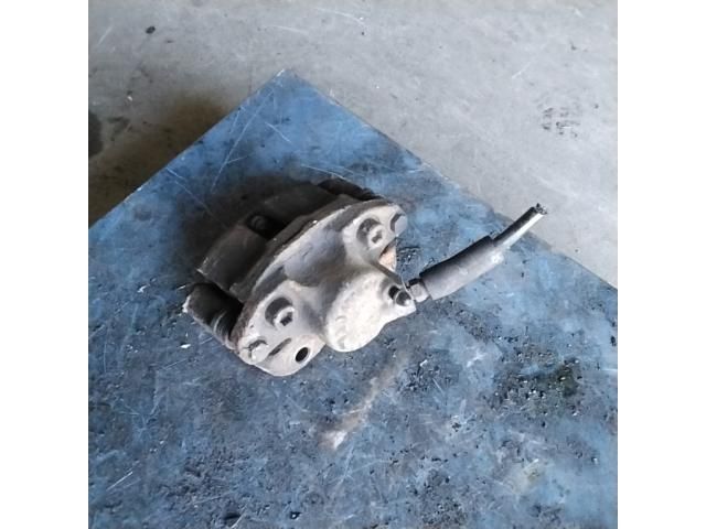 bontott RENAULT THALIA Jobb első Féknyereg Munkahengerrel