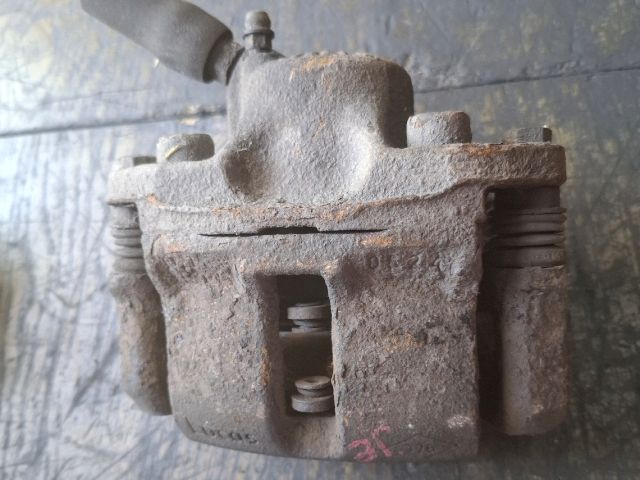 bontott RENAULT THALIA Jobb első Féknyereg Munkahengerrel