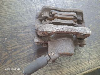 bontott RENAULT THALIA Jobb első Féknyereg Munkahengerrel