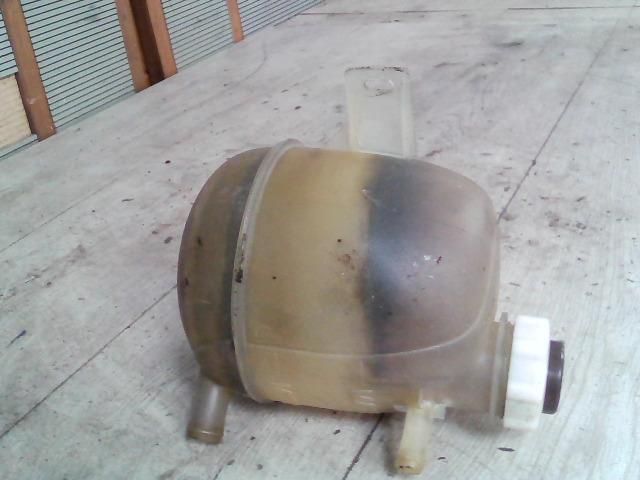 bontott RENAULT THALIA Kiegyenlítő Tartály