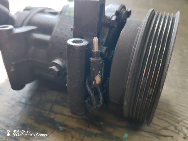 bontott RENAULT THALIA Klímakompresszor