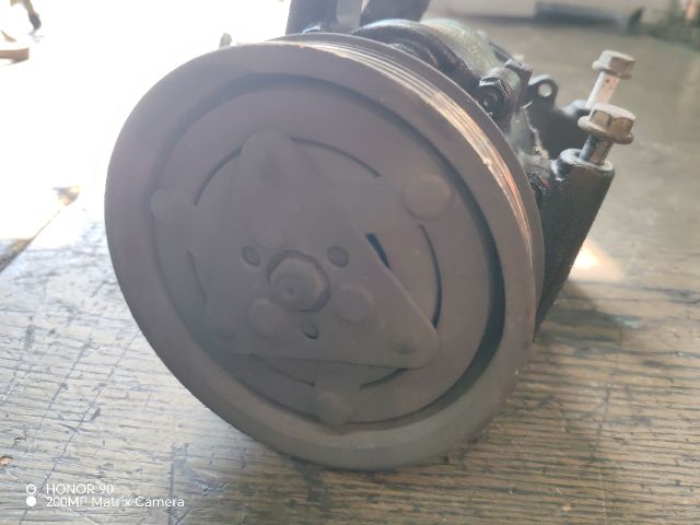 bontott RENAULT THALIA Klímakompresszor