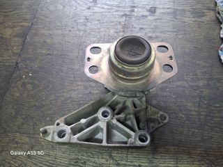 bontott RENAULT THALIA Motor Tartó Bak (Fém)