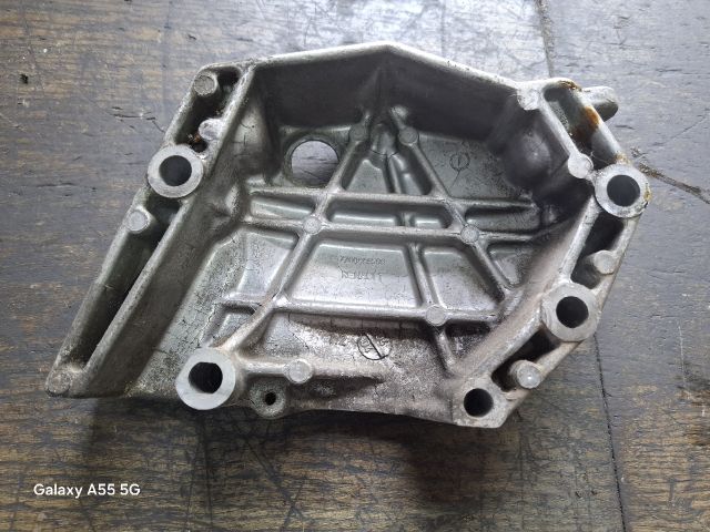 bontott RENAULT THALIA Motor Tartó Bak (Fém)