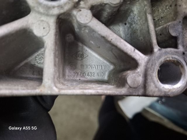 bontott RENAULT THALIA Motor Tartó Bak (Fém)