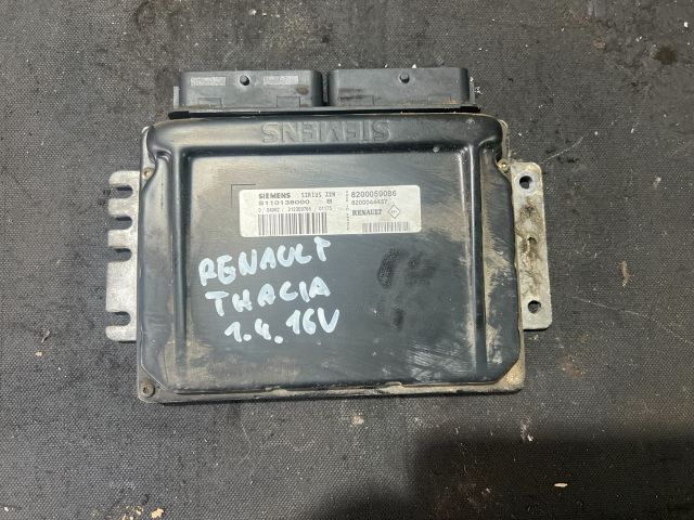 bontott RENAULT THALIA Motorvezérlő