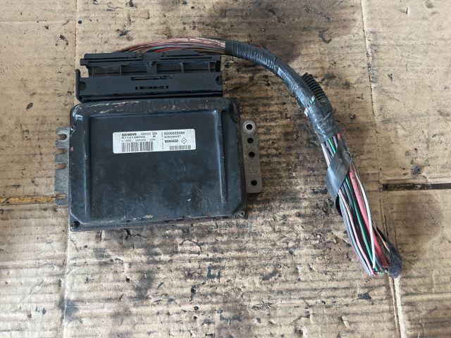 bontott RENAULT THALIA Motorvezérlő