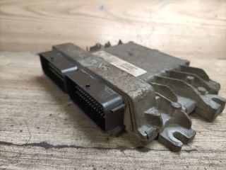 bontott RENAULT THALIA Motorvezérlő