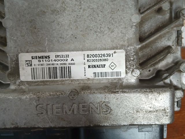 bontott RENAULT THALIA Motorvezérlő