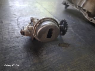 bontott RENAULT THALIA Olajszivattyú