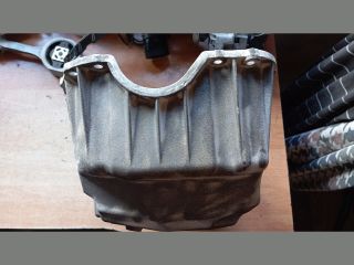 bontott RENAULT THALIA Olajteknő