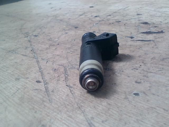 bontott RENAULT THALIA Porlasztó (1 db)