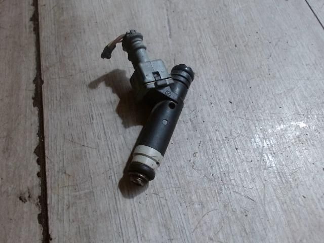 bontott RENAULT THALIA Porlasztó (1 db)