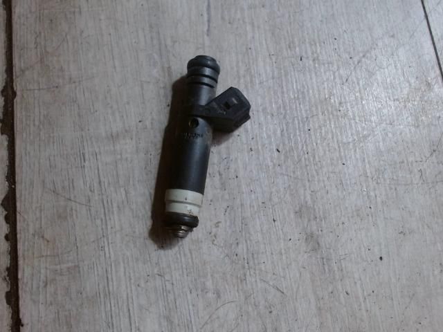 bontott RENAULT THALIA Porlasztó (1 db)