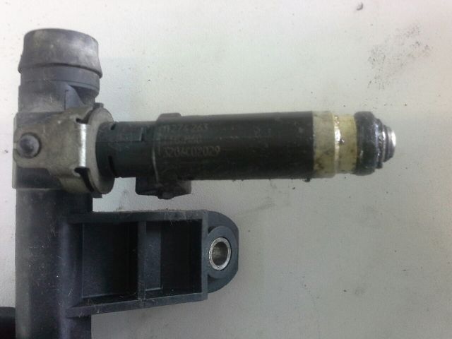 bontott RENAULT THALIA Porlasztó Sor / Híd