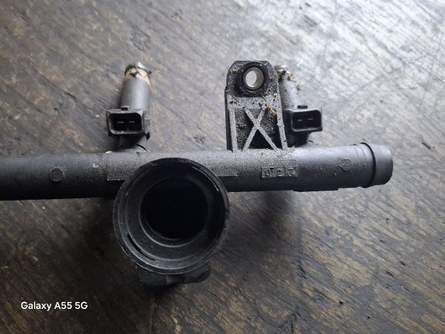 bontott RENAULT THALIA Porlasztó Sor / Híd