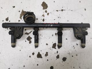 bontott RENAULT THALIA Porlasztó Sor / Híd