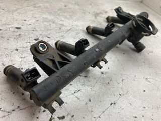 bontott RENAULT THALIA Porlasztó Sor / Híd