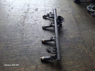 bontott RENAULT THALIA Porlasztó Sor / Híd