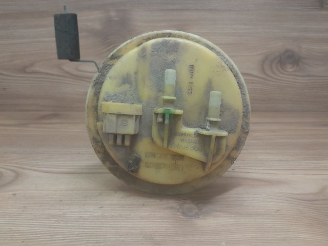 bontott RENAULT THALIA Üzemanyag Szivattyú