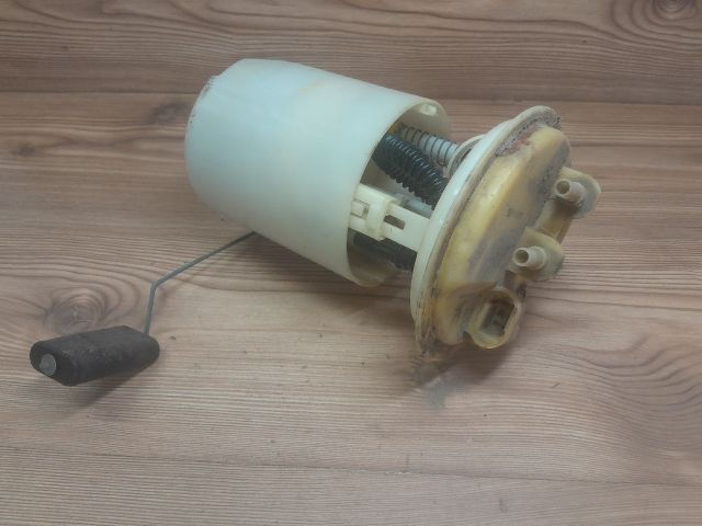 bontott RENAULT THALIA Üzemanyag Szivattyú