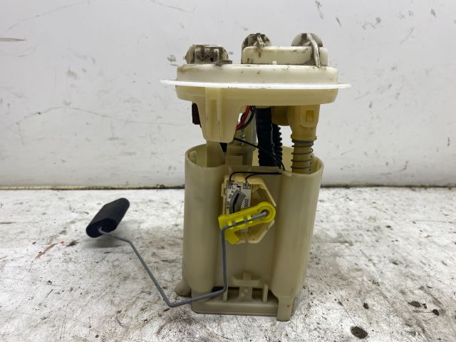 bontott RENAULT THALIA Üzemanyag Szivattyú