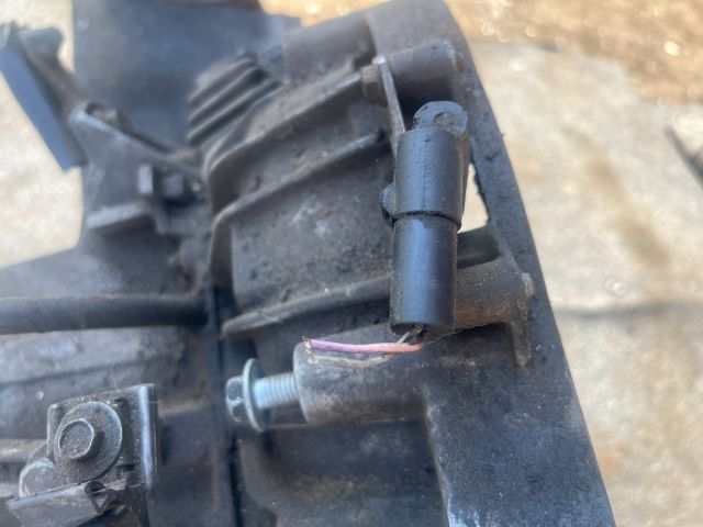 bontott RENAULT THALIA Váltó (Mechanikus)