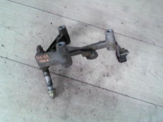 bontott RENAULT THALIA Váltó Tartó Bak (Pozíciófüggetlen)