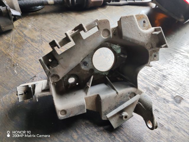 bontott RENAULT THALIA Váltó Tartó Bak (Pozíciófüggetlen)