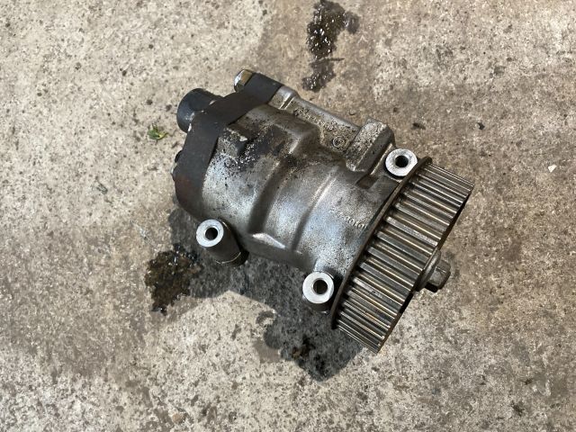 bontott RENAULT THALIA Adagoló