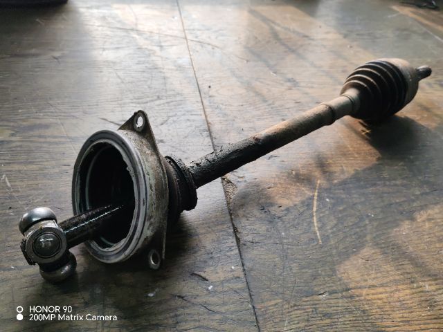 bontott RENAULT THALIA Bal Féltengely