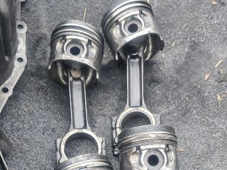 bontott RENAULT THALIA Dugattyú és Hajtókar