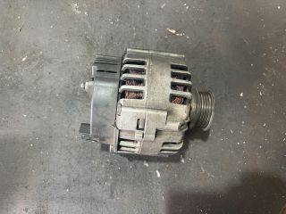 bontott RENAULT THALIA Generátor