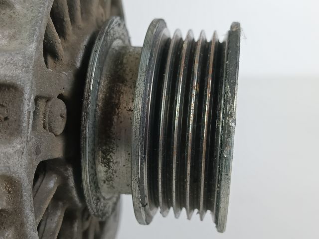 bontott RENAULT THALIA Generátor