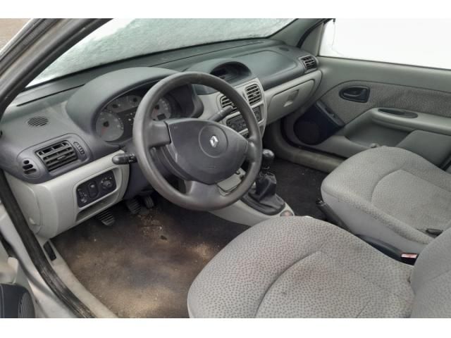 bontott RENAULT THALIA Generátor