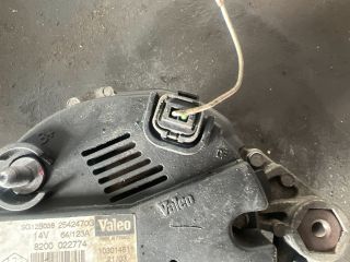 bontott RENAULT THALIA Generátor