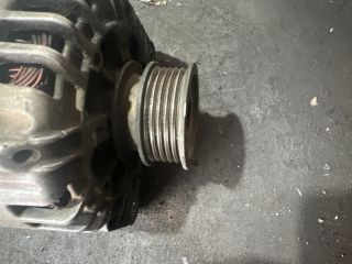 bontott RENAULT THALIA Generátor